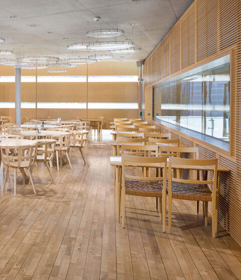 Kantine + Kaffebar im Felleshus
